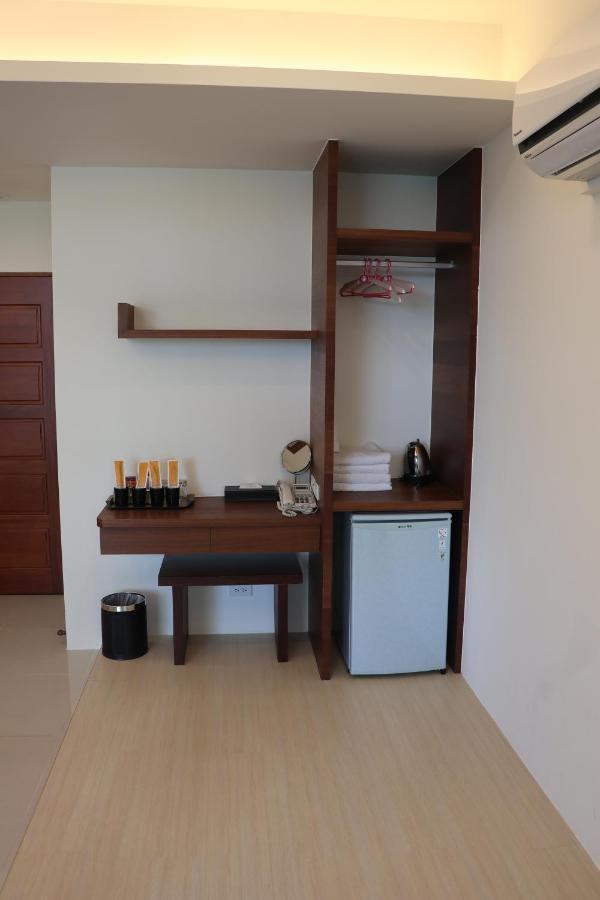 Sky Ocean Appartement Yilan Buitenkant foto