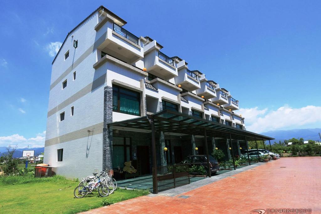 Sky Ocean Appartement Yilan Buitenkant foto